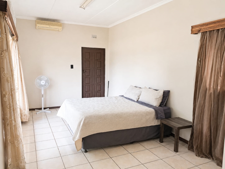 5 Bedroom Property for Sale in St Helena Free State